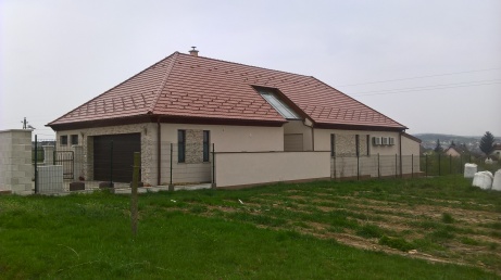 Family home, Pásztor utca, Nemesvámos, Hungary